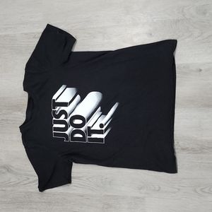 Boy's Nike Short Sleeve Athletic Shirt Size Large